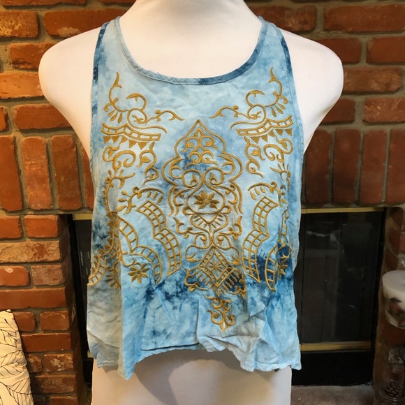 Tied Dye Embroidered Cropped BoHo Hipped Tank Top - Picture 5 of 8